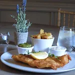 Conyngham Arms Hotel