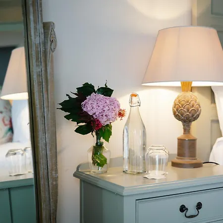 カニンガム アームズ ホテル 3*