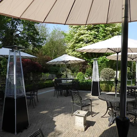 ホテル カニンガム アームズ