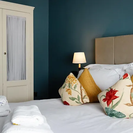 カニンガム アームズ ホテル スレーン