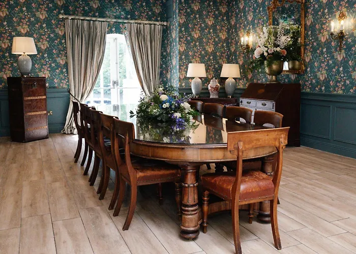 Conyngham Arms Hotel 3*