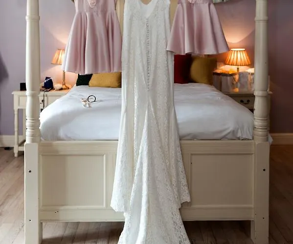 Conyngham Arms Hotel 3*